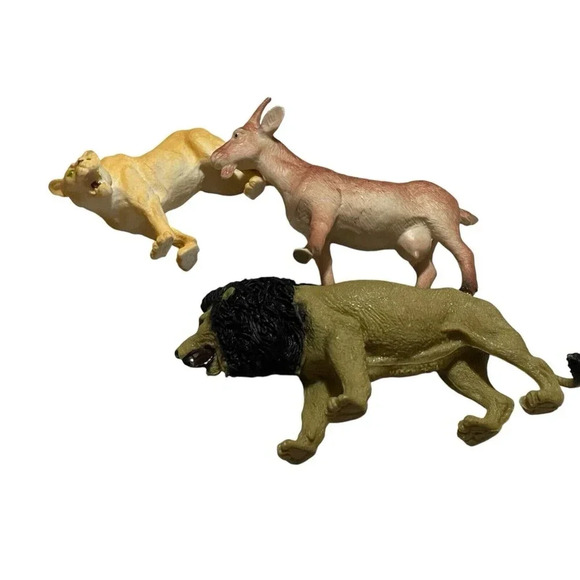 Lot of 3 Vtg. Hard Plastic Toy Farm Animals - Picture 9 of 9